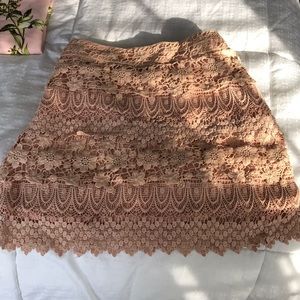 American Eagle lace pink skirt